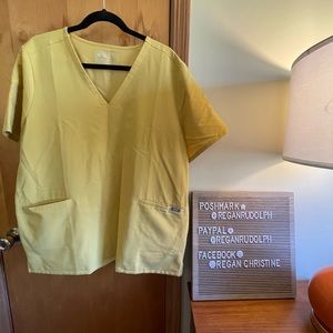 Casma three pocket Yellow XXL
